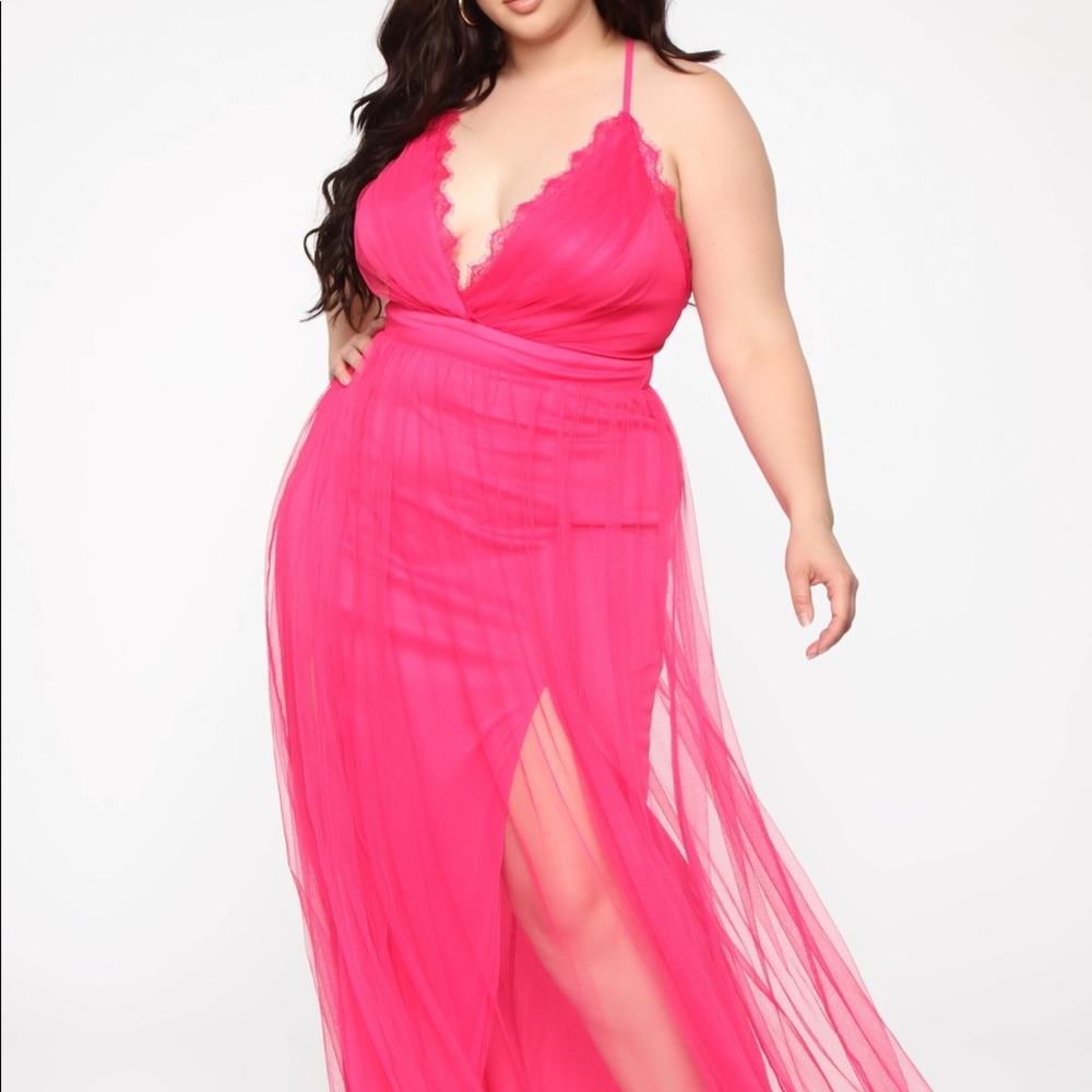 Fashion nova passionate lover Maxi slip dress